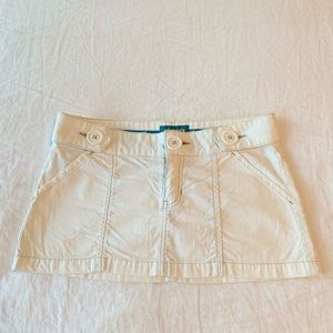 Y2K mini skirt